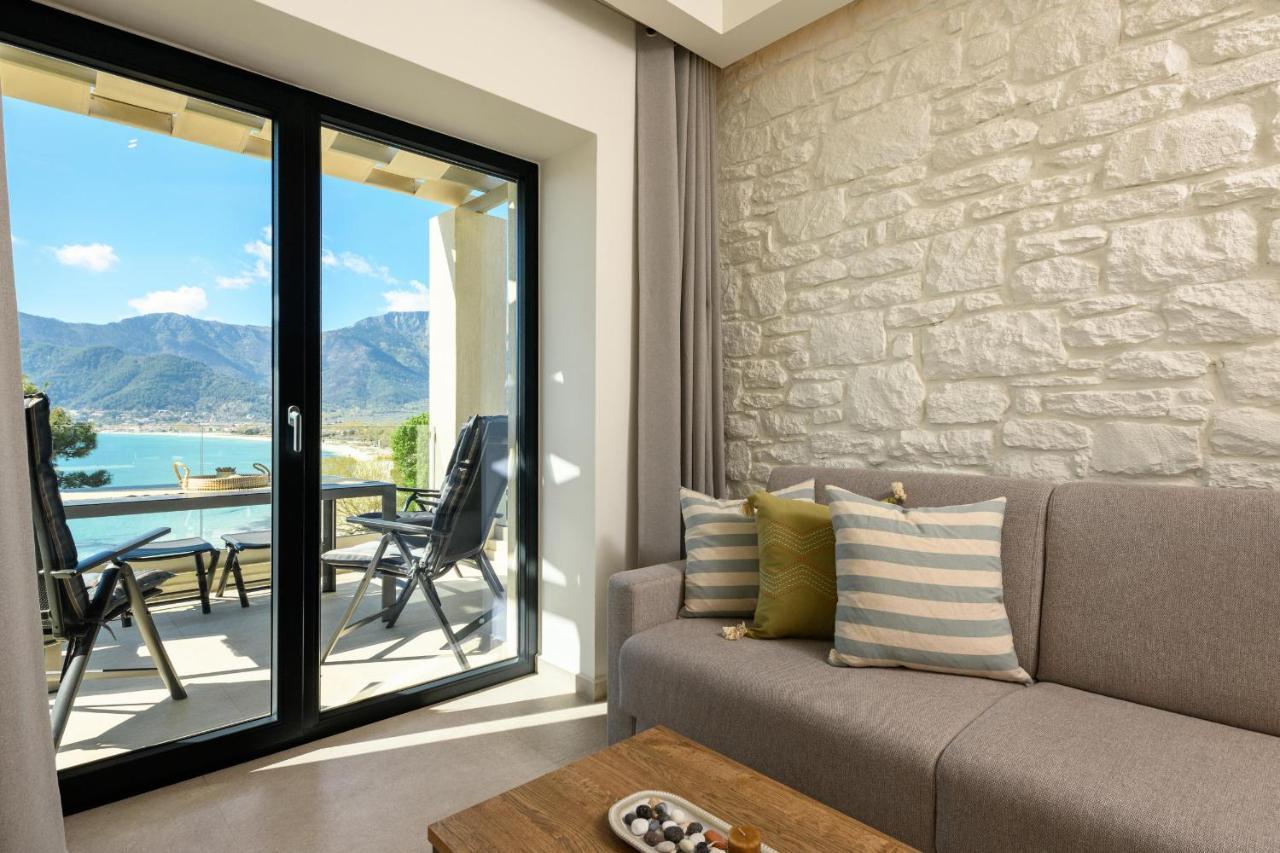 Archetypo Luxury Living Apartment