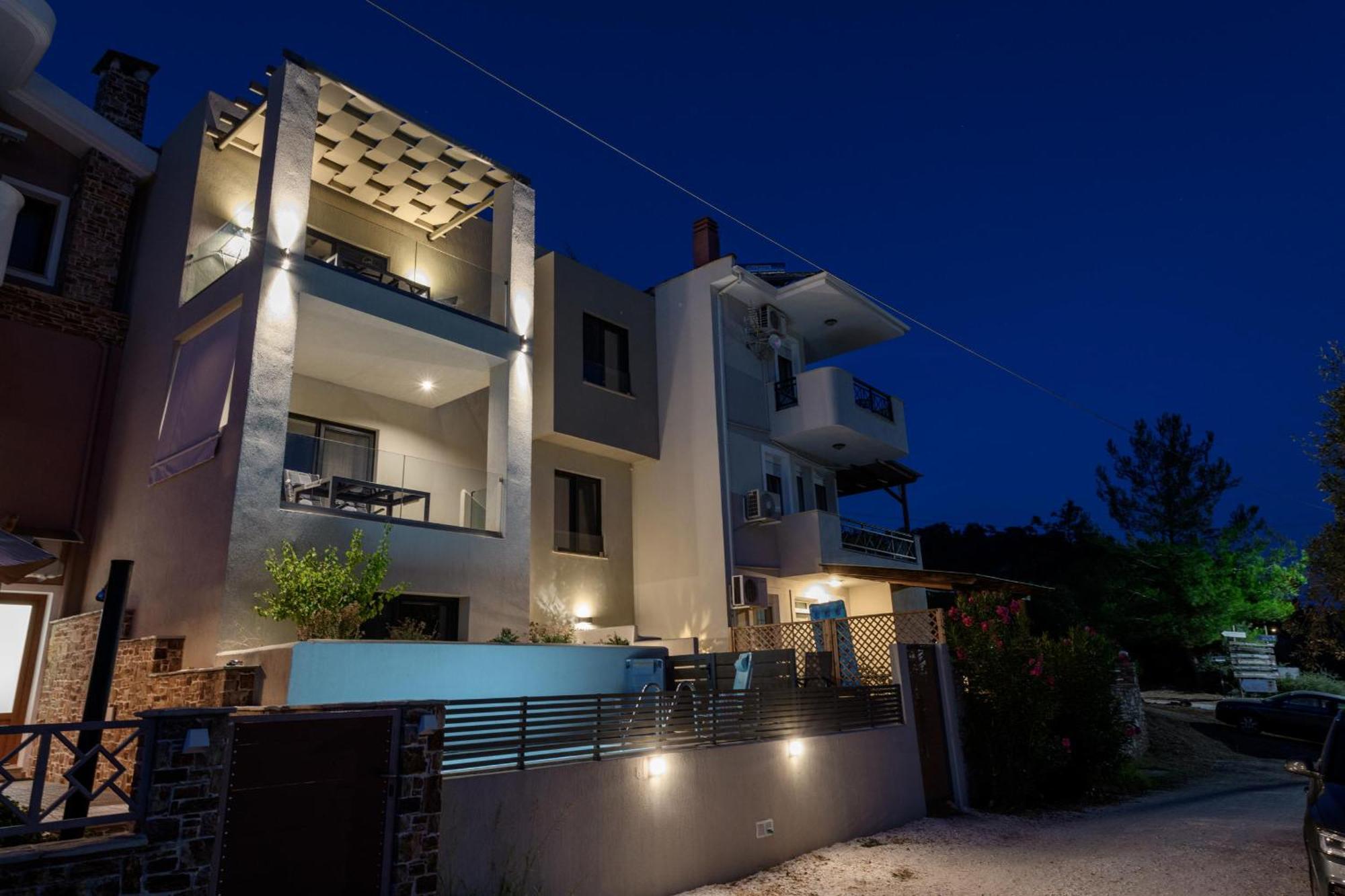 Archetypo Luxury Living Apartment *